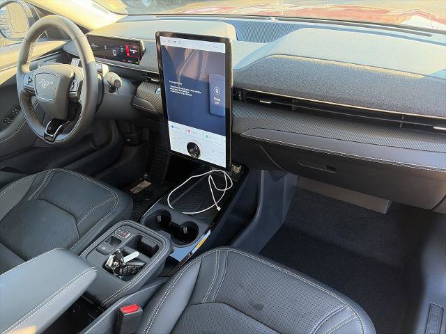 Certified 2025 Ford Mustang Mach-E Premium image 36