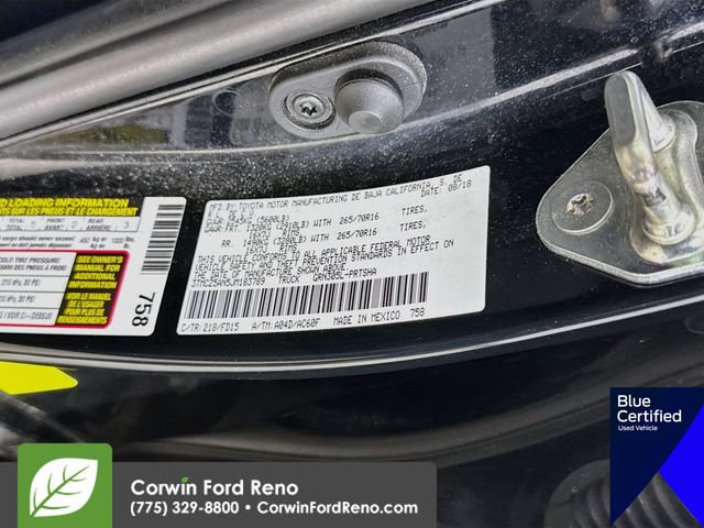 Used 2018 Toyota Tacoma TRD Off-Road AWD/4WD image 31