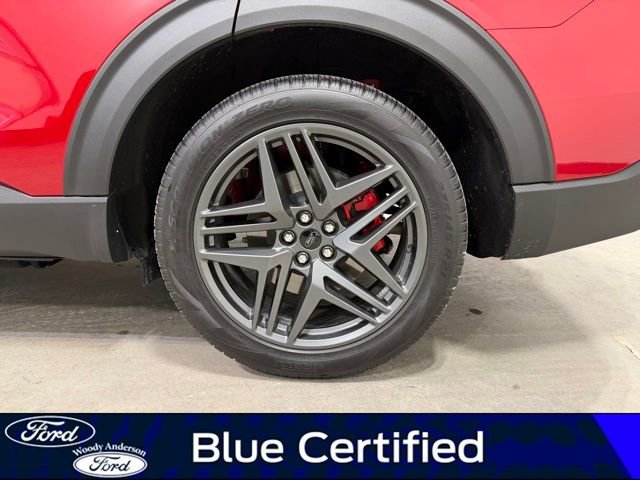 Certified 2025 Ford Explorer ST image 8