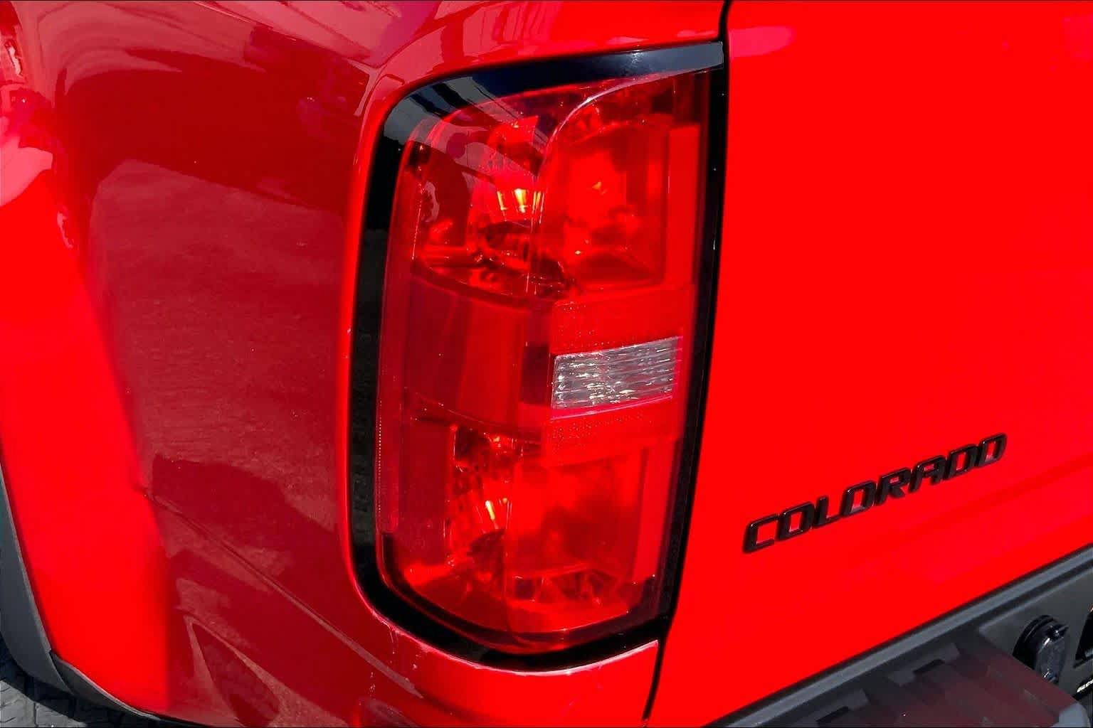 Used 2020 Chevrolet Colorado ZR2 AWD/4WD image 25