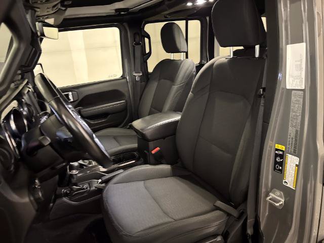Used 2022 Jeep Wrangler Unlimited Sport AWD/4WD image 17