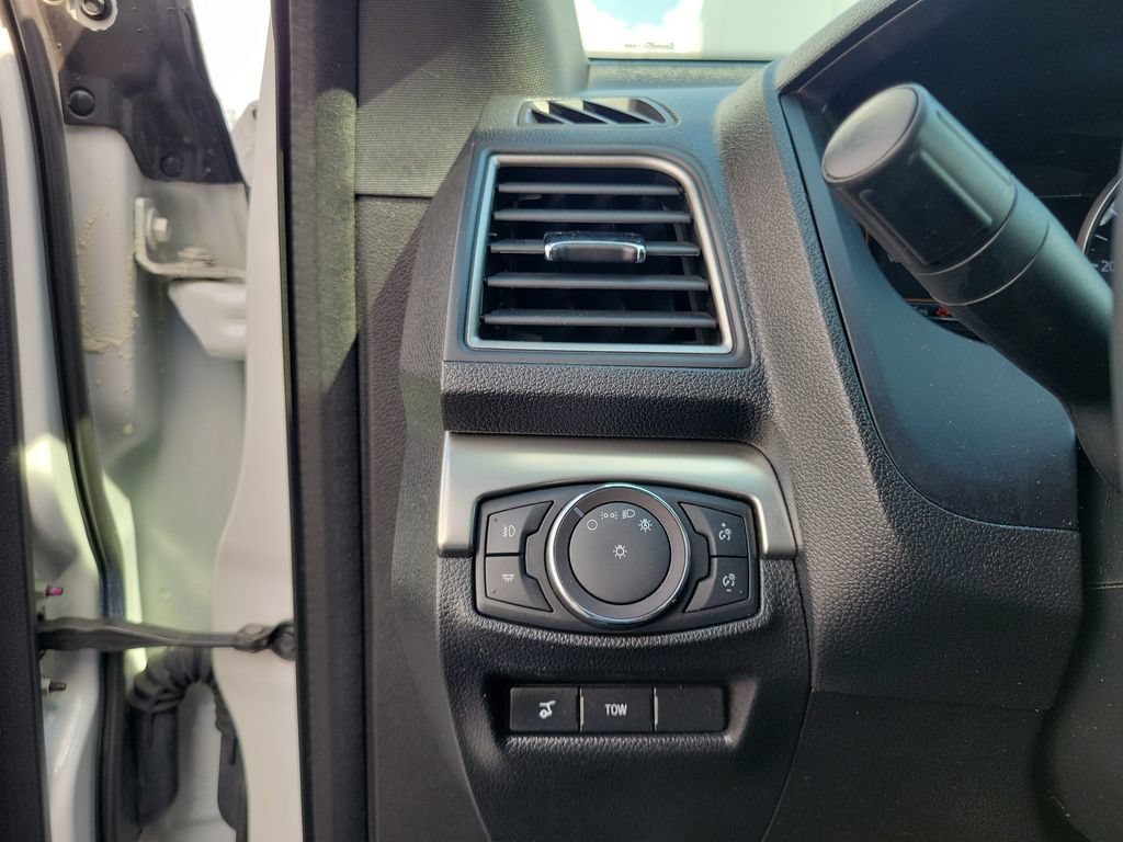 Certified 2019 Ford Explorer XLT w/ Equipment Group 202A AWD/4WD image 22