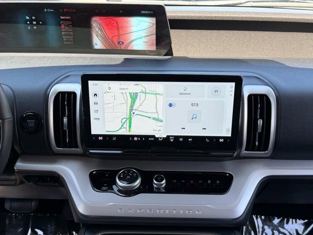Certified 2025 Ford Expedition Max Active AWD/4WD image 3