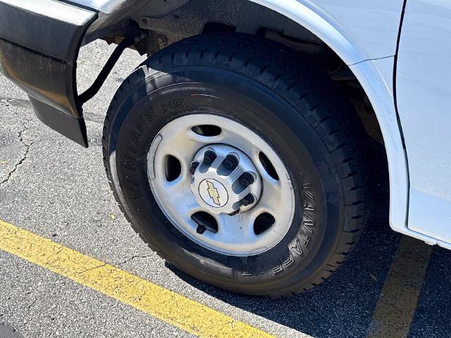Used 2023 Chevrolet Express 3500 LS RWD image 15