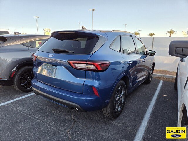 Certified 2023 Ford Escape ST-Line w/ Tech Pack #1 FWD image 2