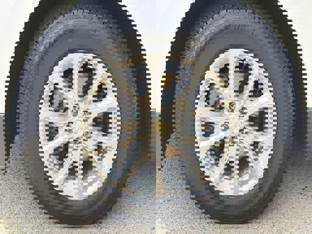 Used 2020 Chevrolet Equinox LT image 9