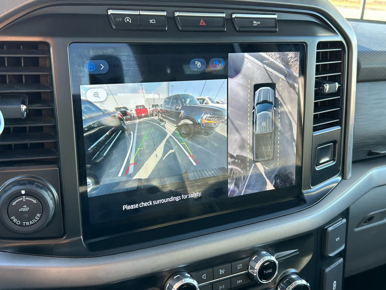 Certified 2024 Ford F150 XLT w/ Tow/Haul Package image 31