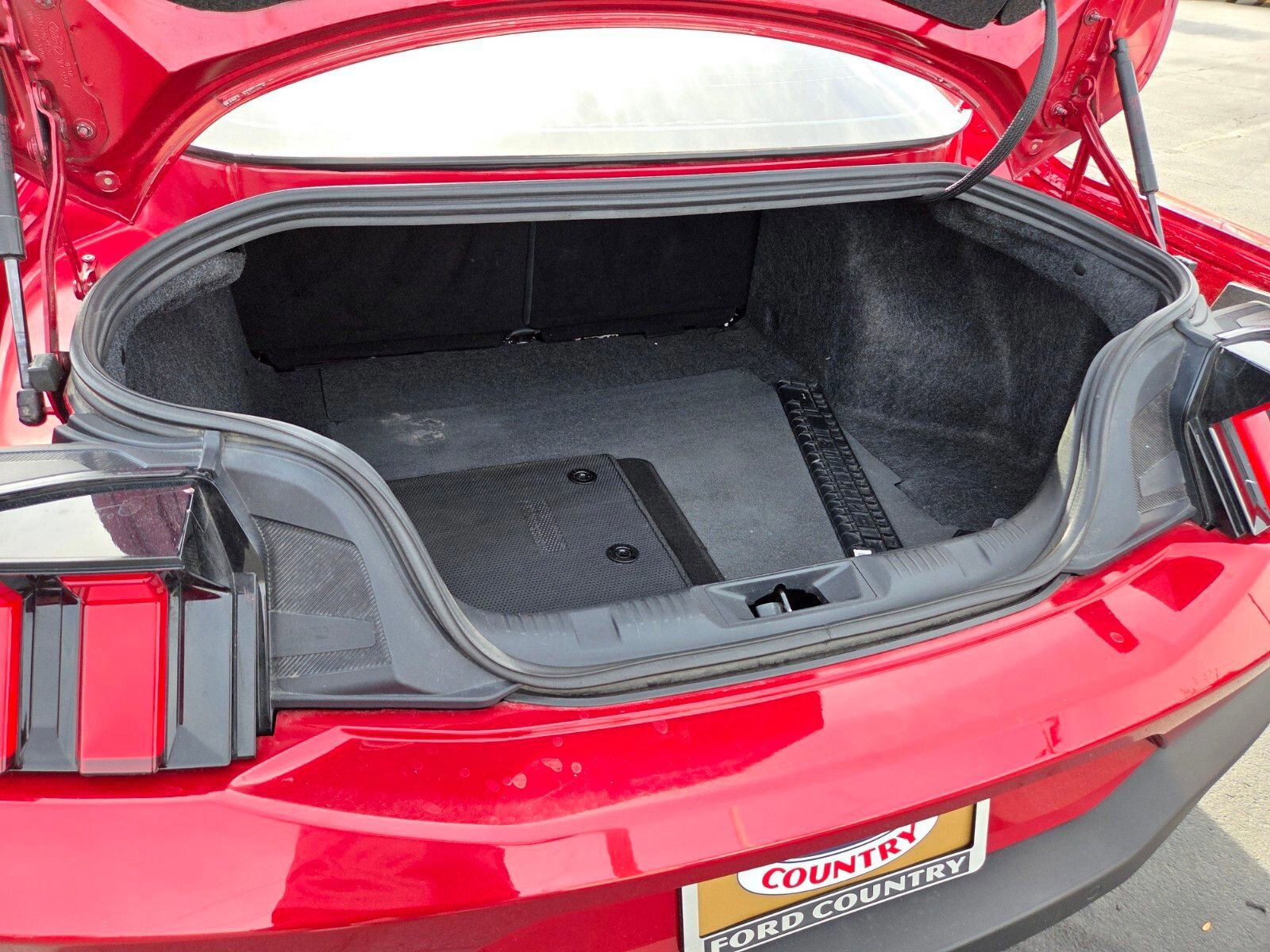 Certified 2024 Ford Mustang Coupe image 13