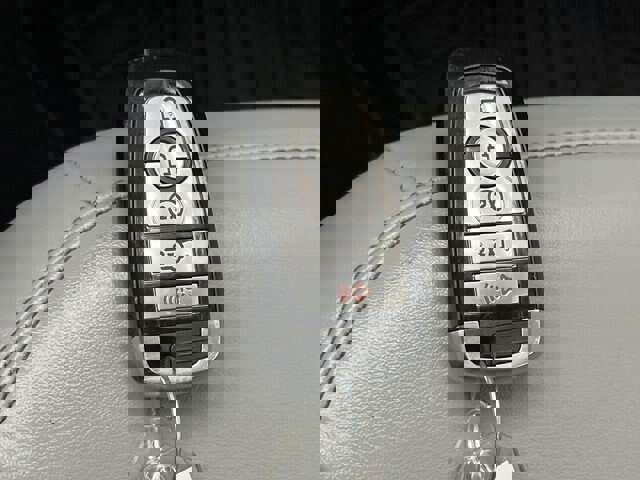 Certified 2021 Ford Explorer XLT w/ Equipment Group 202A image 31