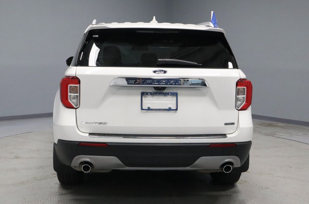 Certified 2022 Ford Explorer Limited w/ Hybrid Equipment Group 310A image 4