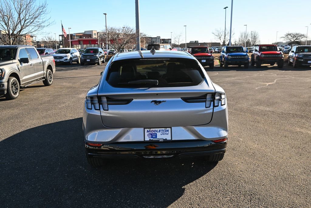 Certified 2022 Ford Mustang Mach-E Premium image 6