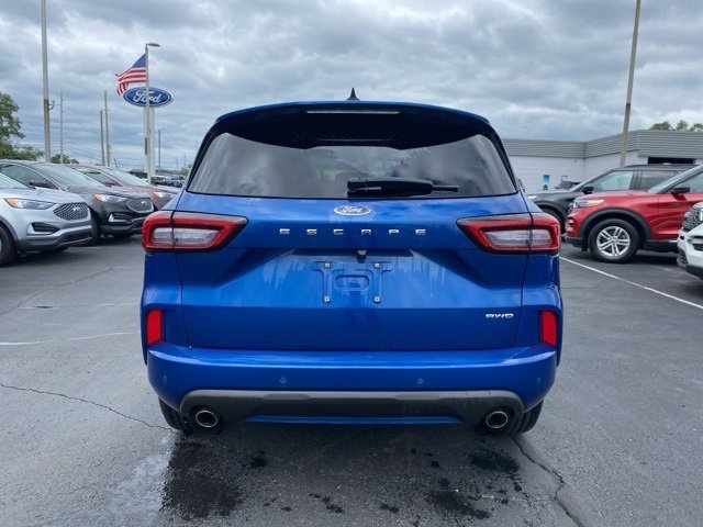 Certified 2023 Ford Escape ST-Line w/ Tech Pack #1 image 4