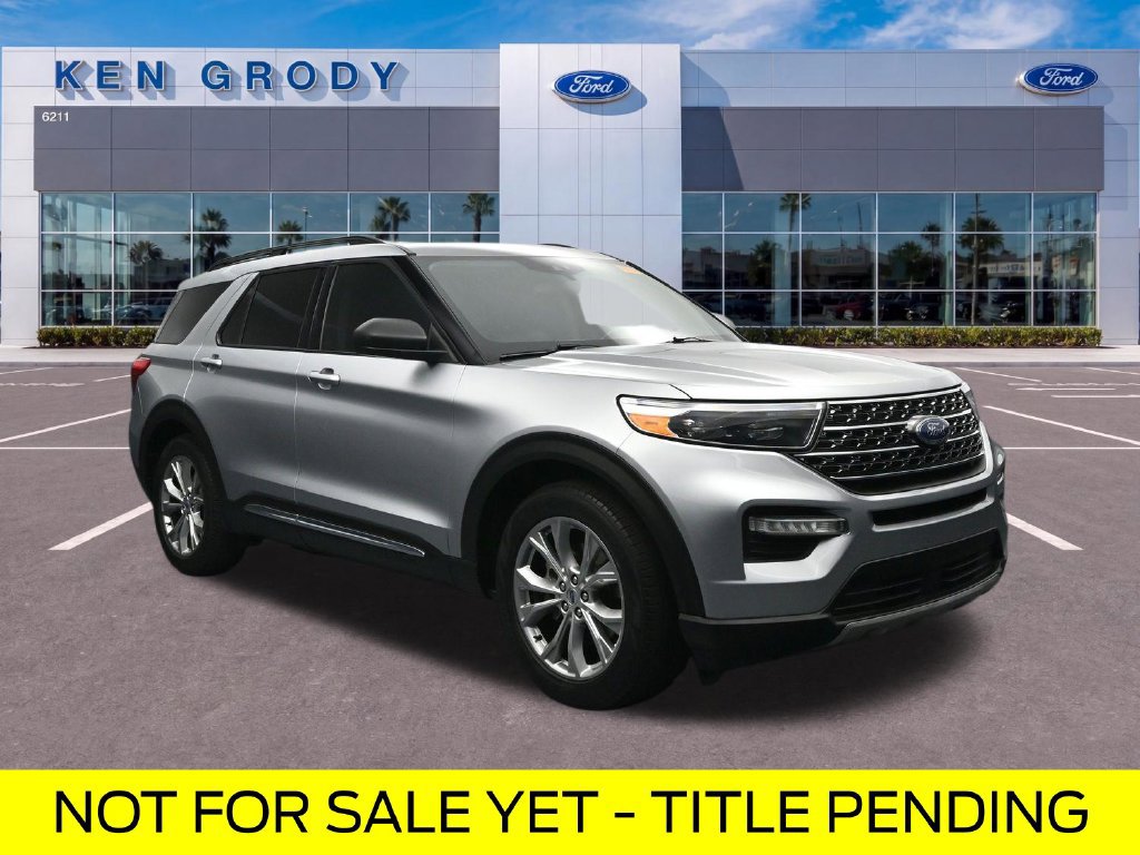 Certified 2021 Ford Explorer XLT w/ Equipment Group 202A