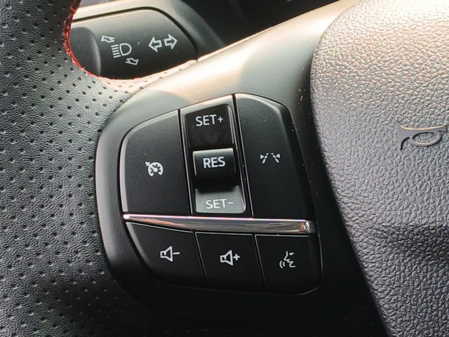 Certified 2026 Ford Escape ST-Line AWD/4WD image 9