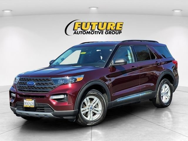 Certified 2022 Ford Explorer XLT w/ Equipment Group 202A AWD/4WD image 31