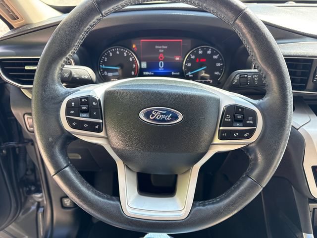 Certified 2023 Ford Explorer XLT w/ Equipment Group 202A AWD/4WD image 33