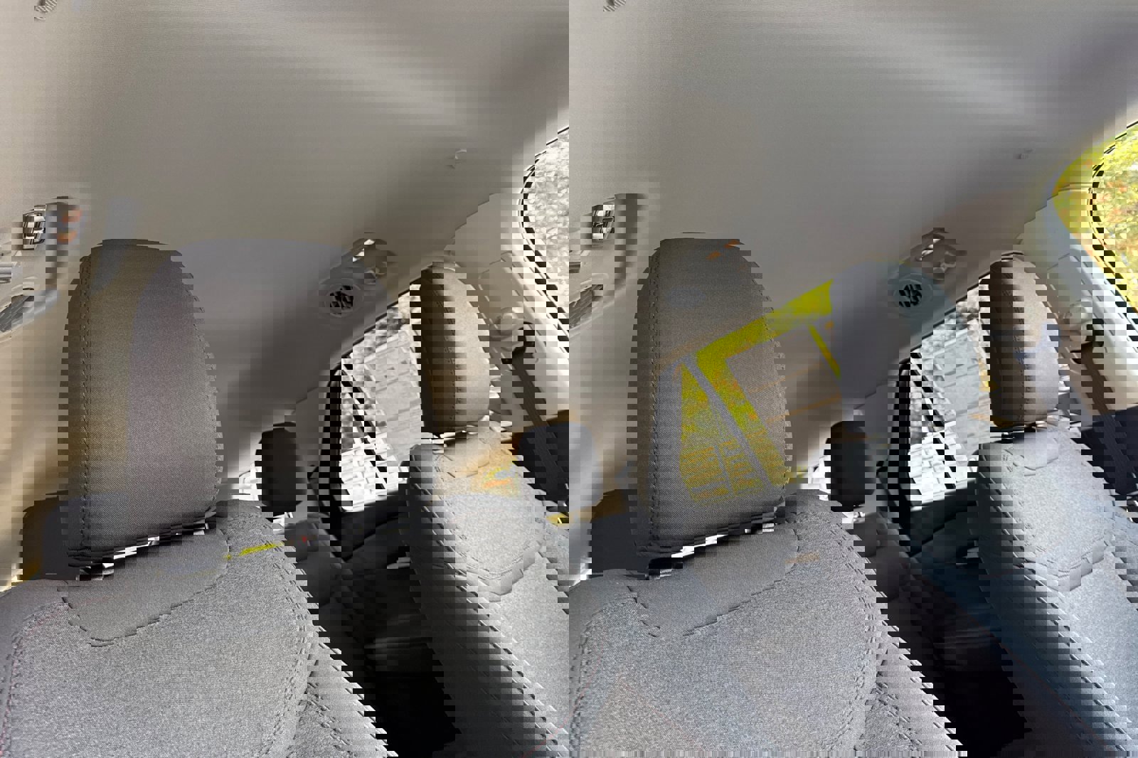 Certified 2025 Ford Explorer Active image 18