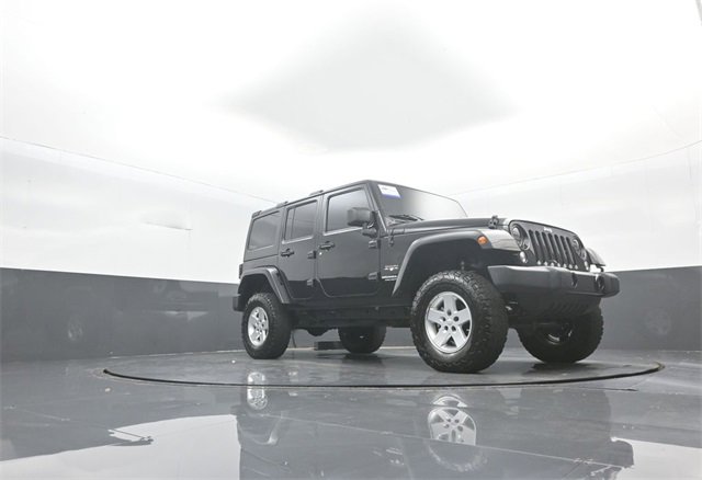 Used 2017 Jeep Wrangler Unlimited Sahara image 25