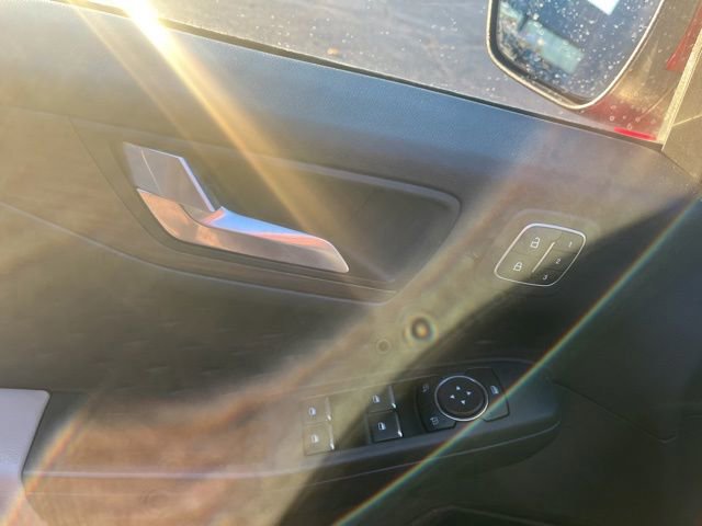 Certified 2020 Ford Escape Titanium w/ Titanium Premium Package 2.0 image 21