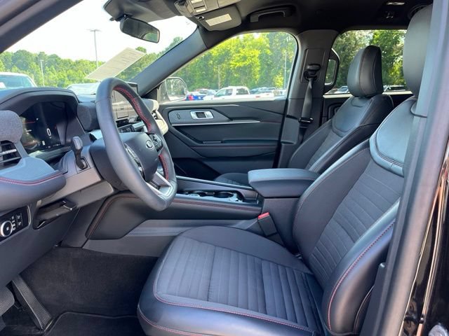 Certified 2025 Ford Explorer ST-Line RWD image 5