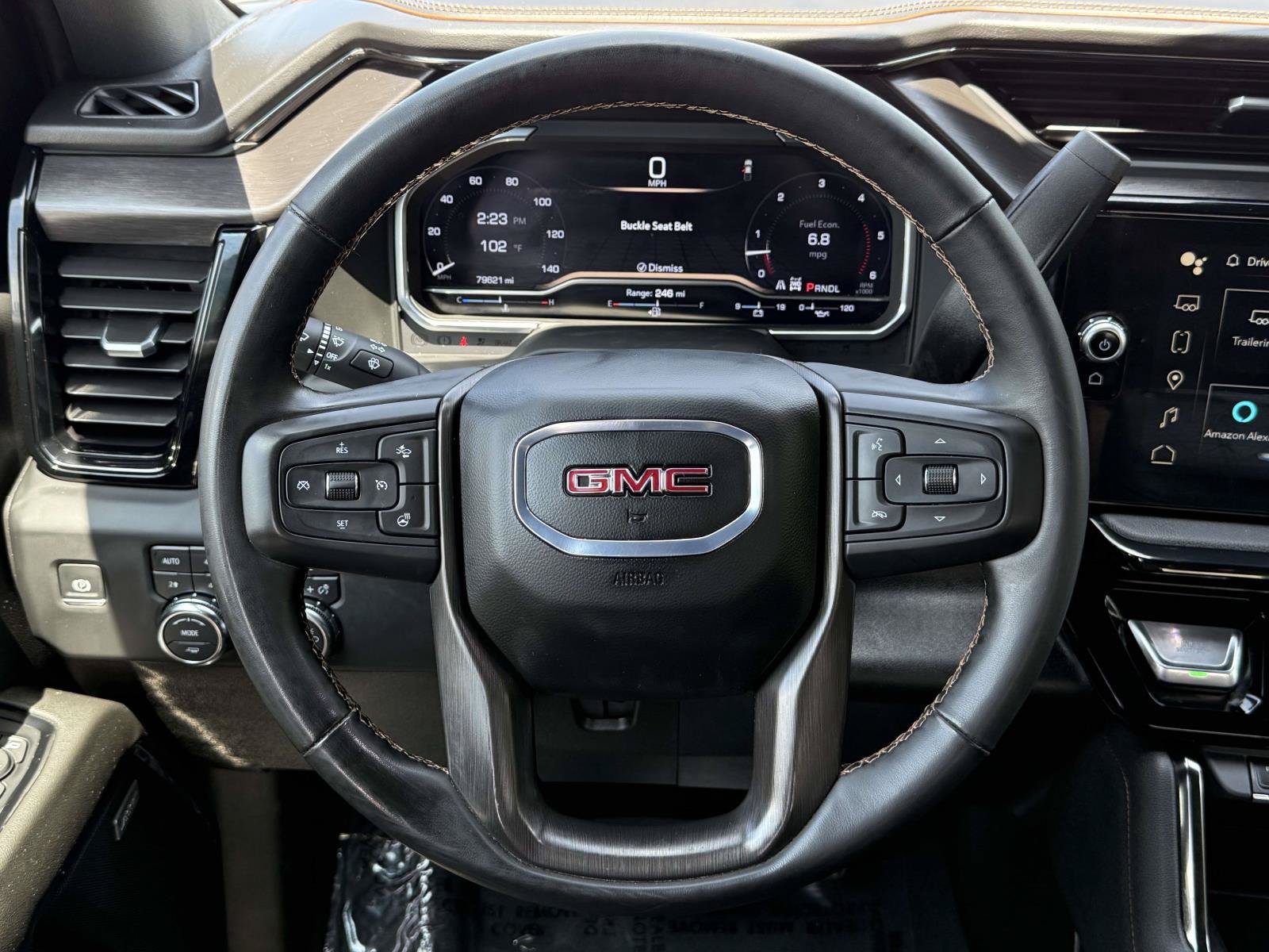 Used 2024 GMC Sierra 2500 AT4 w/ AT4 Premium Plus Package AWD/4WD image 10