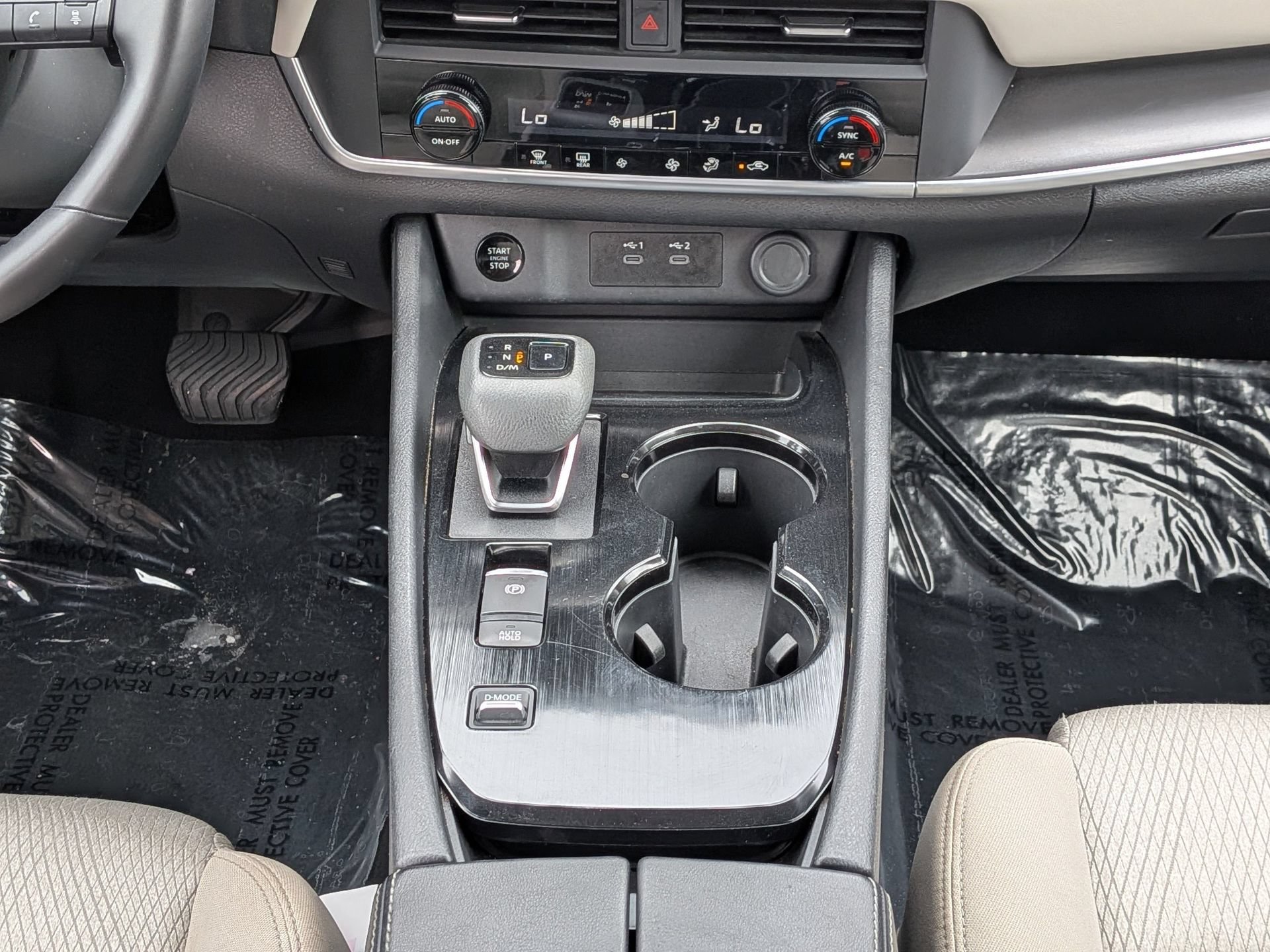 Used 2025 Nissan Rogue SV FWD image 22