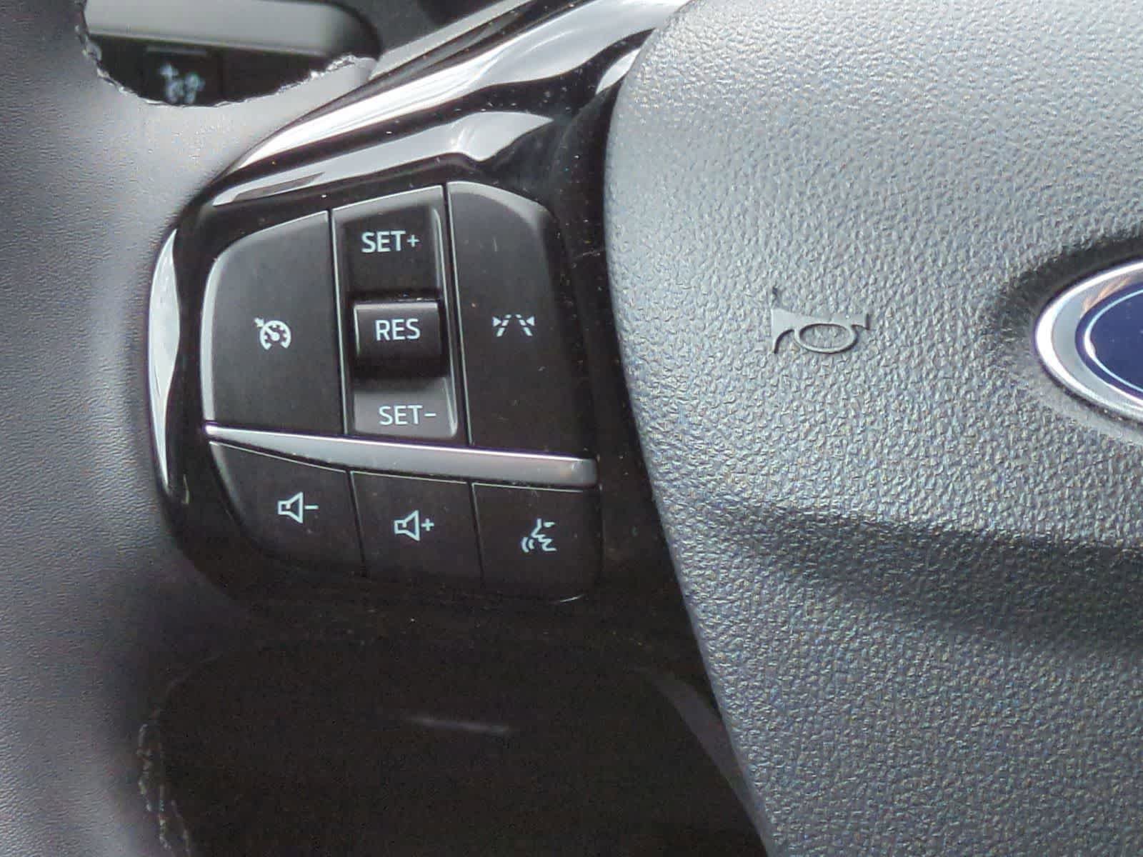 Certified 2023 Ford Escape Active AWD/4WD image 23