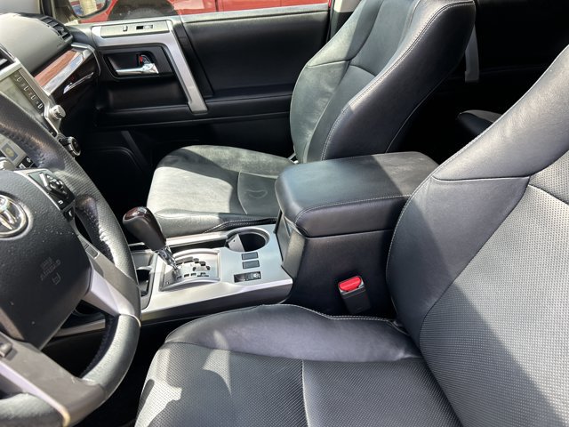 Used 2022 Toyota 4Runner Limited RWD image 19