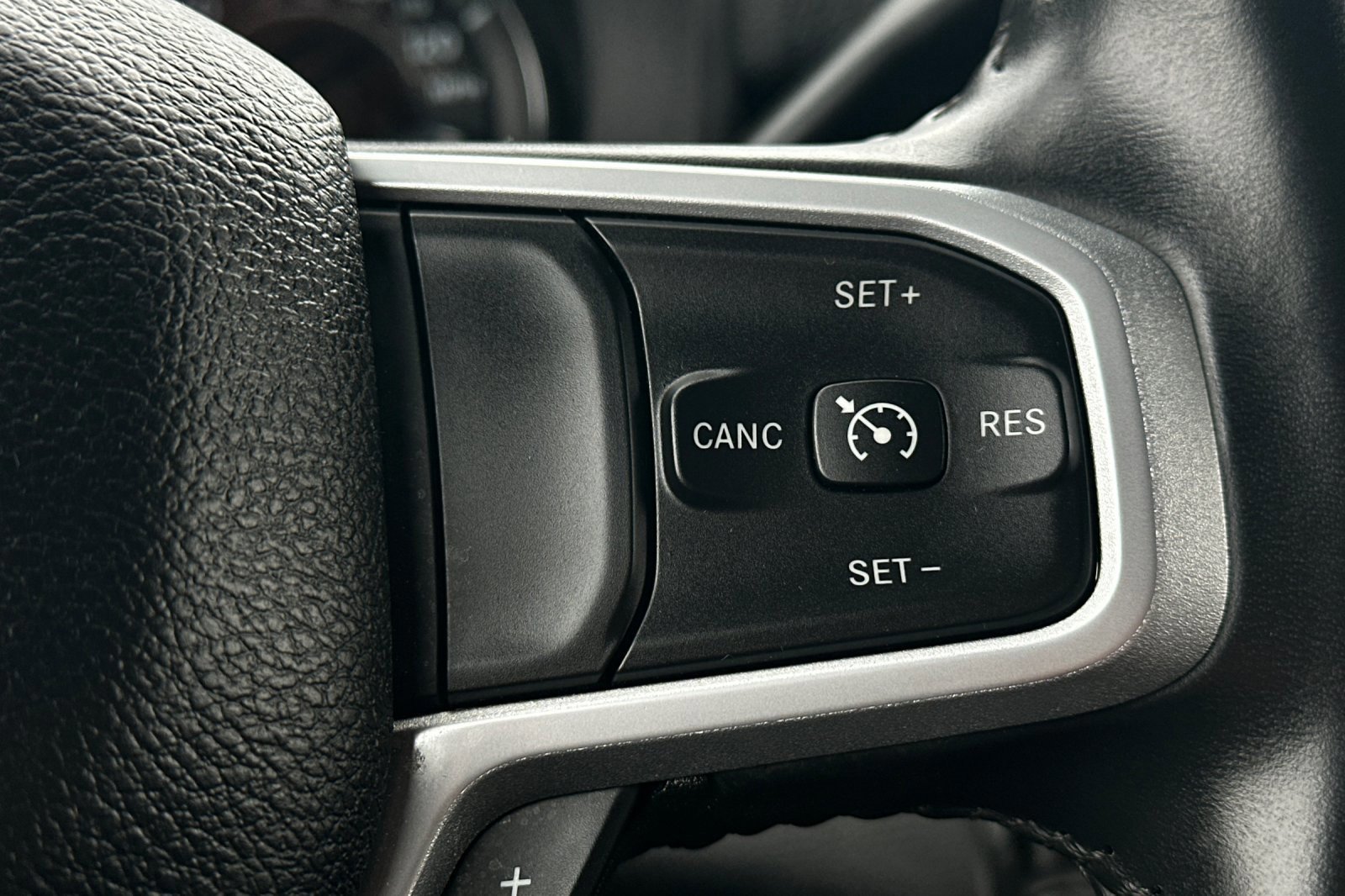 Used 2023 RAM 2500 Big Horn w/ Level 1 Equipment Group image 26