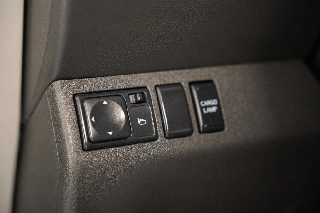Used 2021 Nissan Frontier SV RWD image 37
