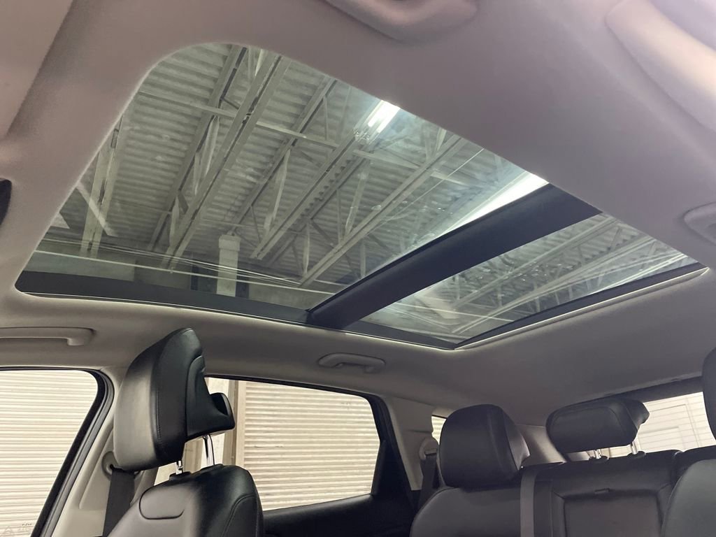 Used 2023 Kia Sportage SX image 10