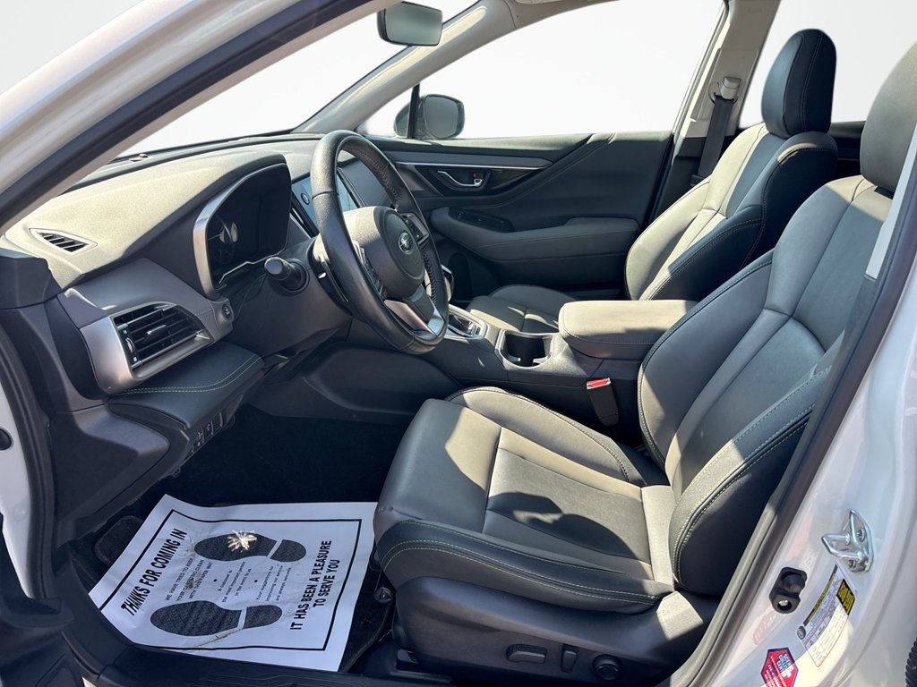 Used 2023 Subaru Outback Onyx Edition AWD/4WD image 24