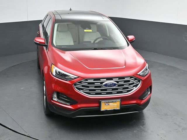 Certified 2022 Ford Edge Titanium w/ Class II Trailer Tow Package image 24