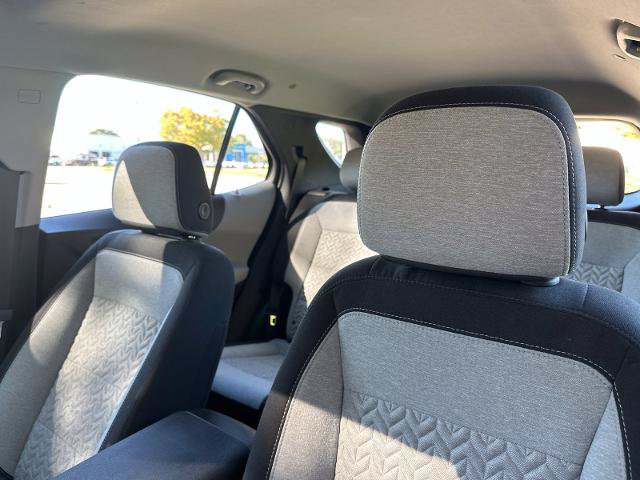 Used 2023 Chevrolet Equinox LS w/ LPO, Floor Liner Package FWD image 3