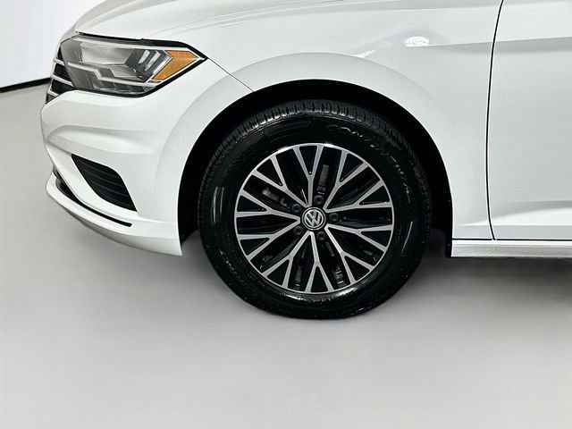 Used 2020 Volkswagen Jetta SE w/ SE Cold Weather Package image 31