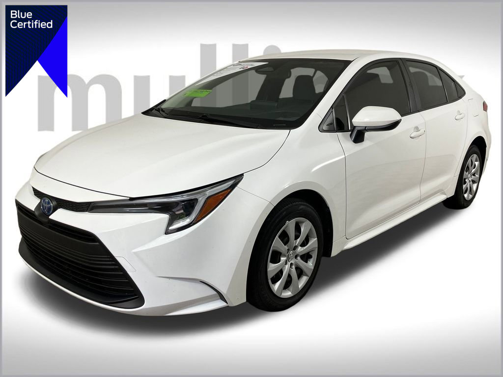 Used 2024 Toyota Corolla LE