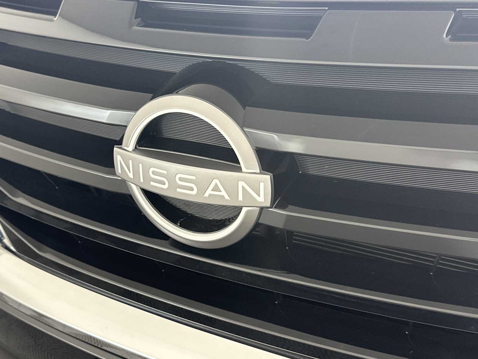 Used 2022 Nissan Pathfinder S AWD/4WD image 13
