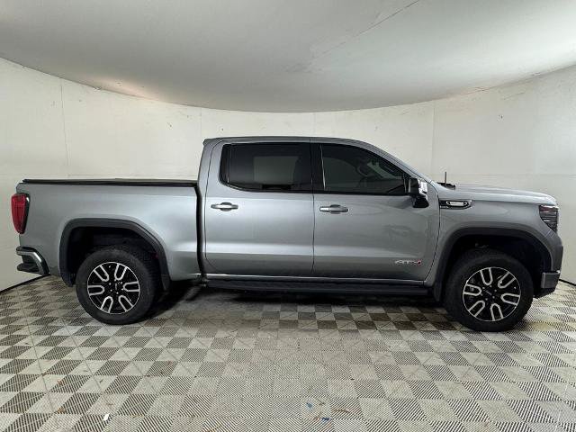 Used 2025 GMC Sierra 1500 AT4 w/ AT4 Premium Package AWD/4WD image 2