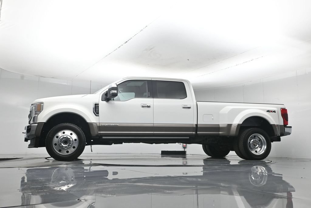 Certified 2022 Ford F450 King Ranch w/ King Ranch Ultimate Package AWD/4WD image 58