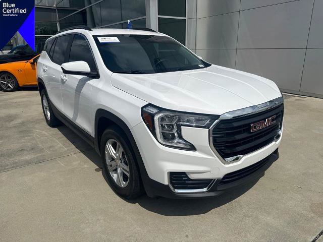 Used 2024 GMC Terrain SLE w/ Driver Convenience Package FWD image 1