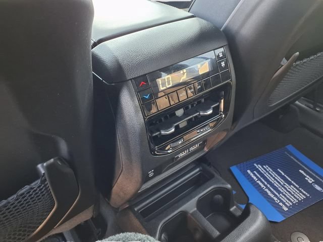 Used 2023 Jeep Grand Cherokee L Laredo AWD/4WD image 11