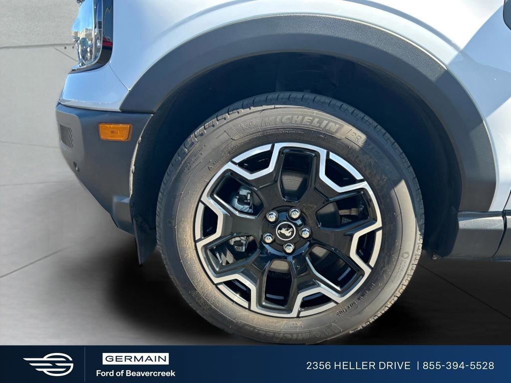 Certified 2025 Ford Bronco Sport Outer Banks w/ Outer Banks Tech Package+ AWD/4WD image 25