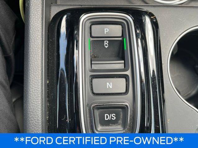 Used 2024 Honda Pilot Touring image 18