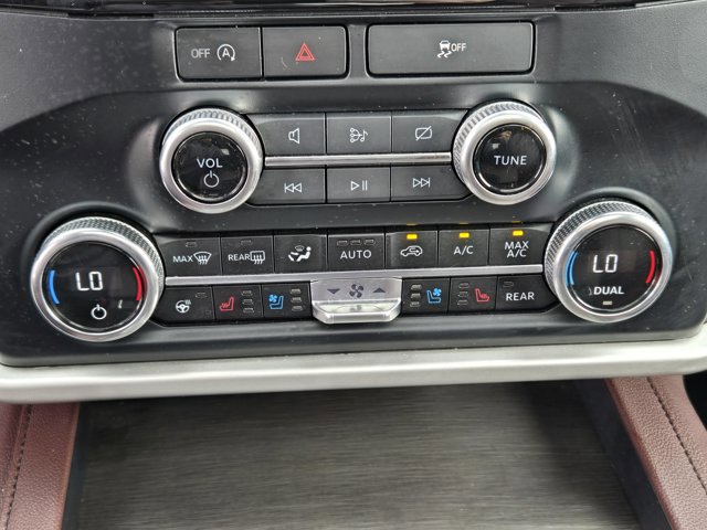 Certified 2024 Ford Expedition Limited image 16