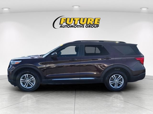 Certified 2023 Ford Explorer XLT w/ Equipment Group 202A AWD/4WD image 7