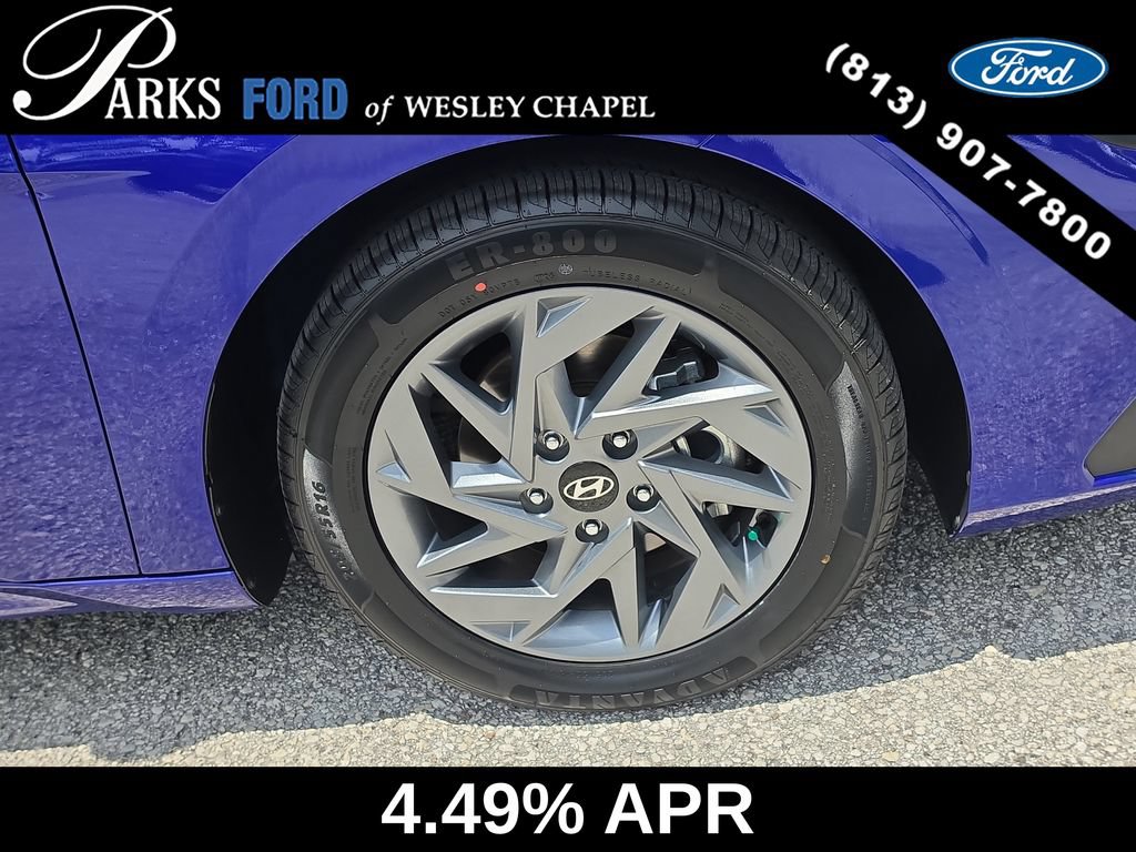 Used 2024 Hyundai Elantra SEL FWD image 31