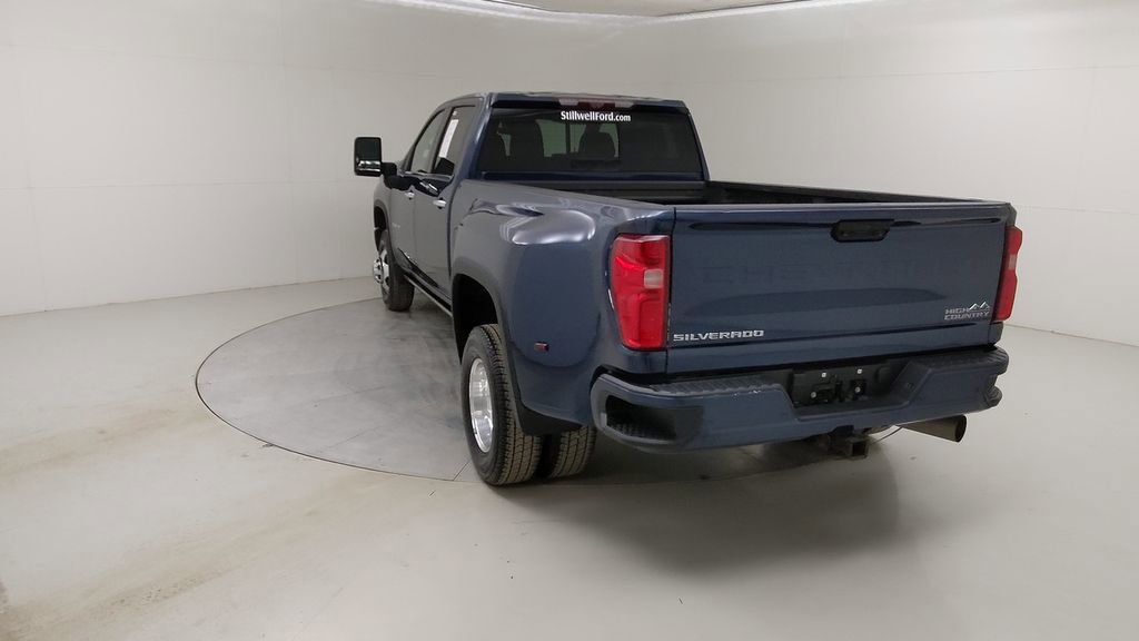 Used 2021 Chevrolet Silverado 3500 High Country image 16