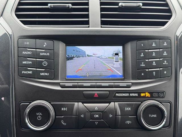 Certified 2018 Ford Explorer XLT AWD/4WD image 19