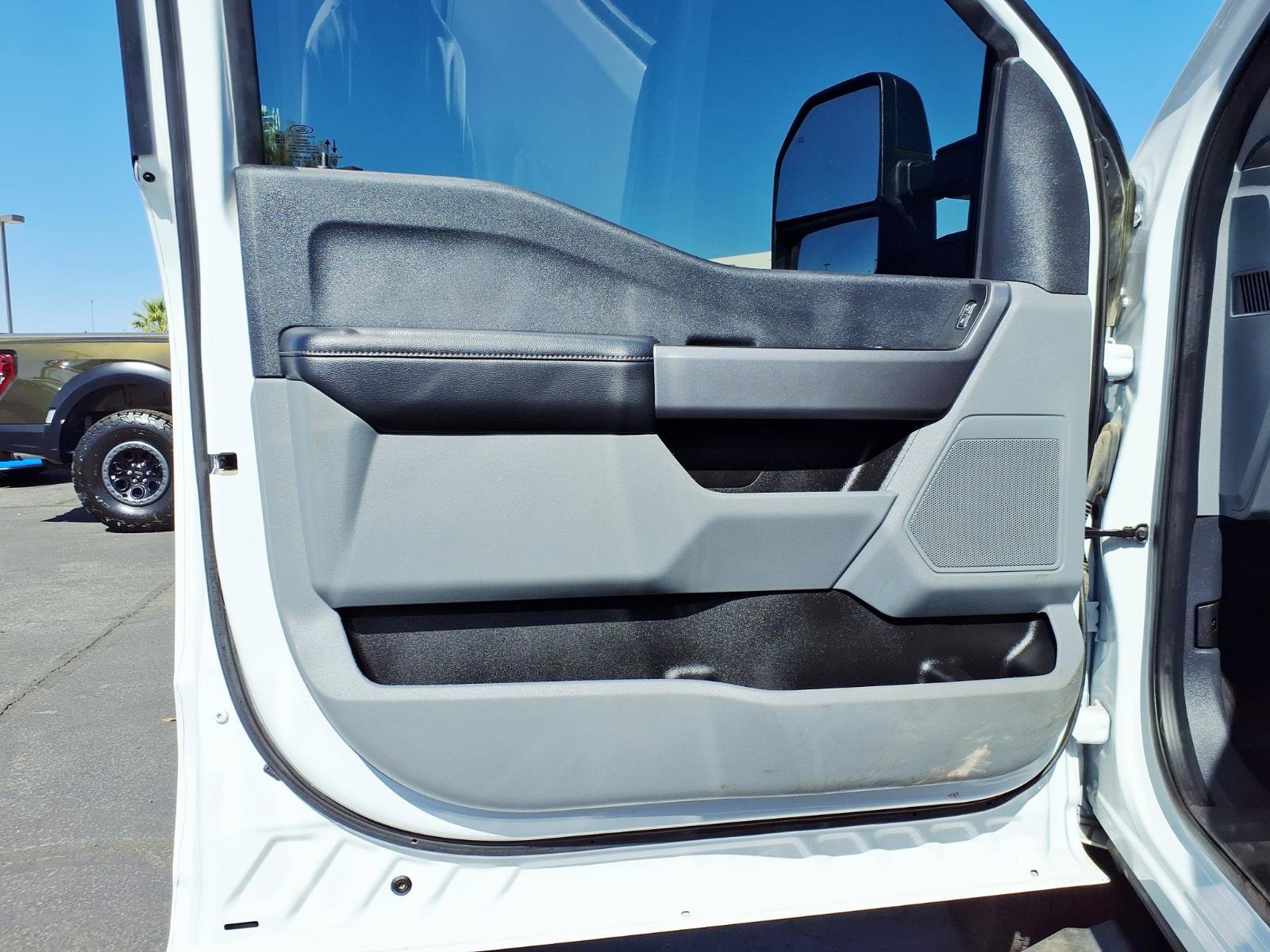 Certified 2025 Ford F250 XLT AWD/4WD image 21