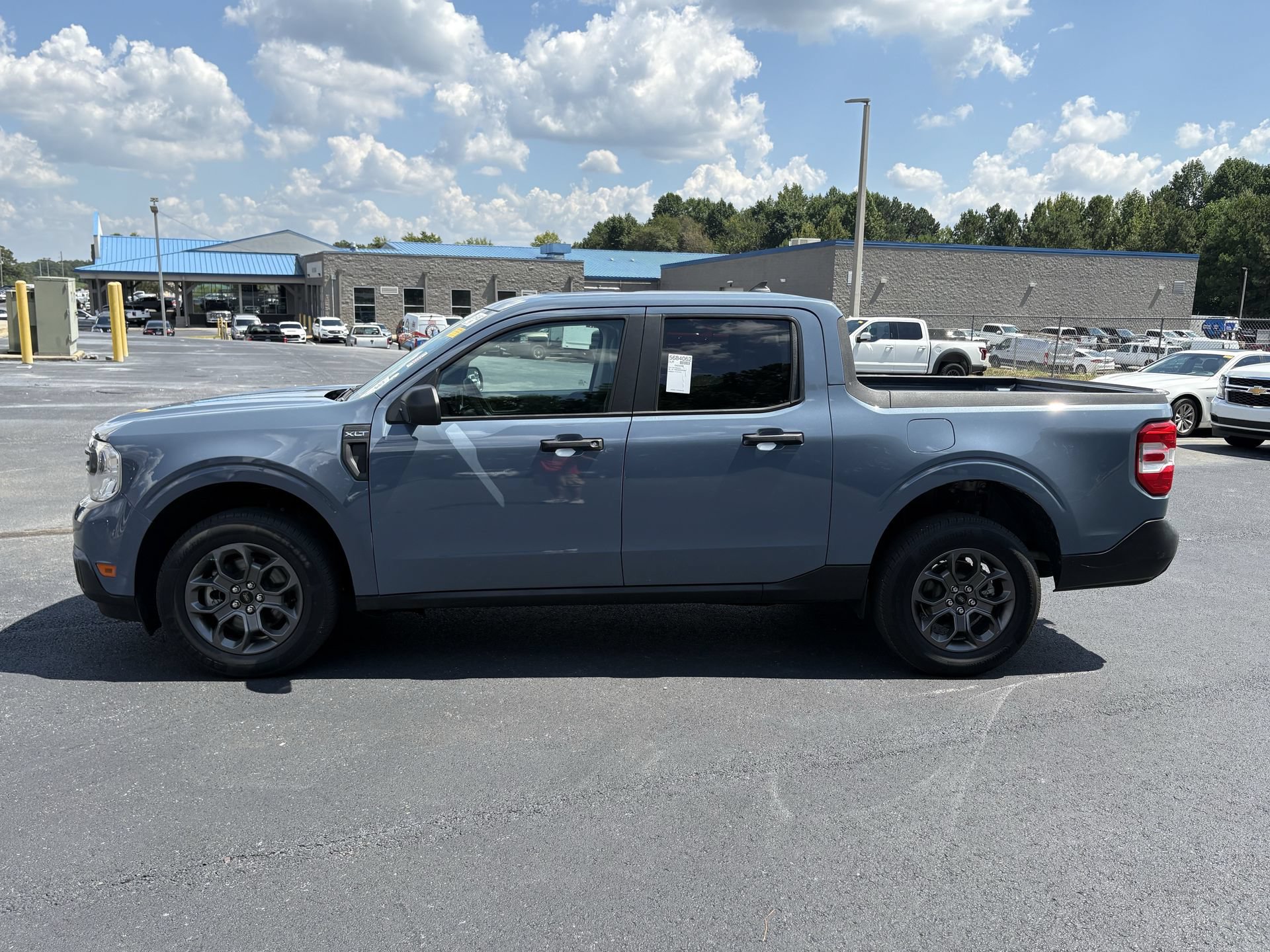 Certified 2024 Ford Maverick XLT FWD image 17